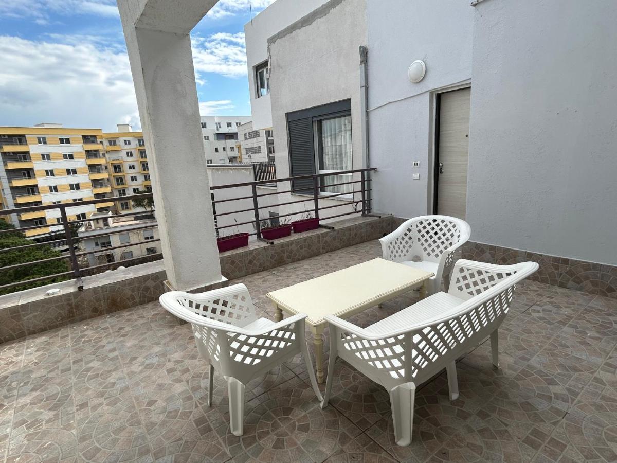 Apartment In Qerret Golem  Exterior foto